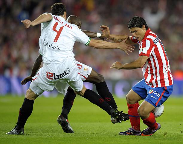 而申诉的背 而申诉的背