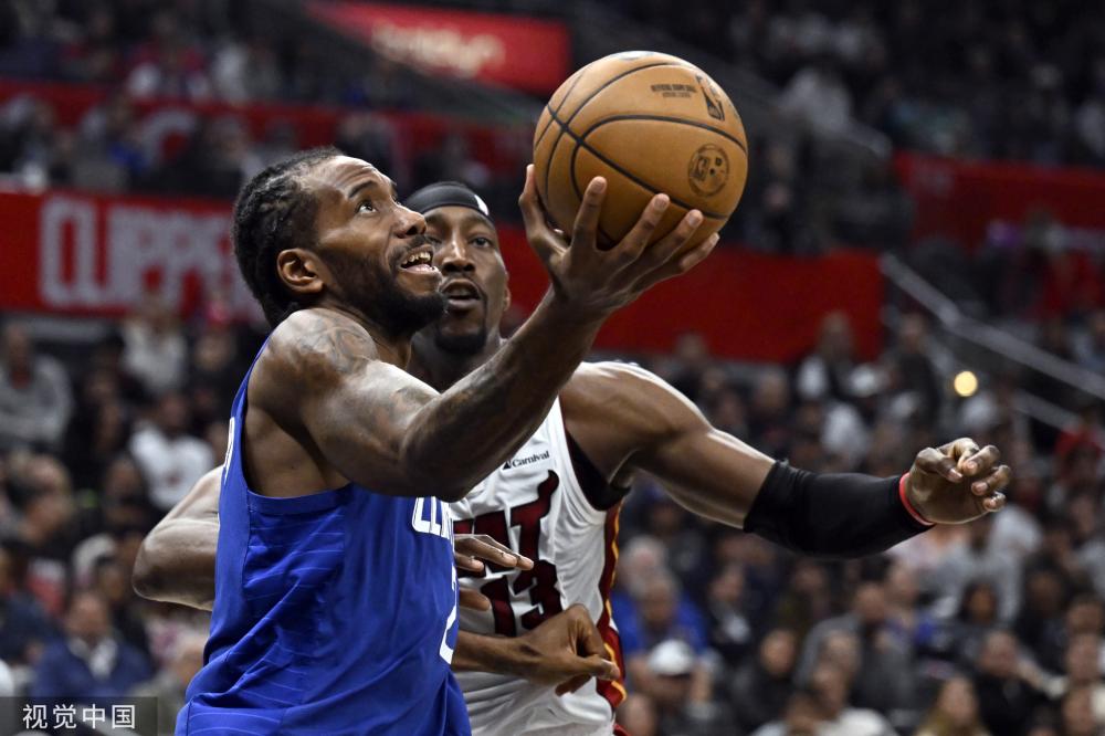 进行对比 进行对比