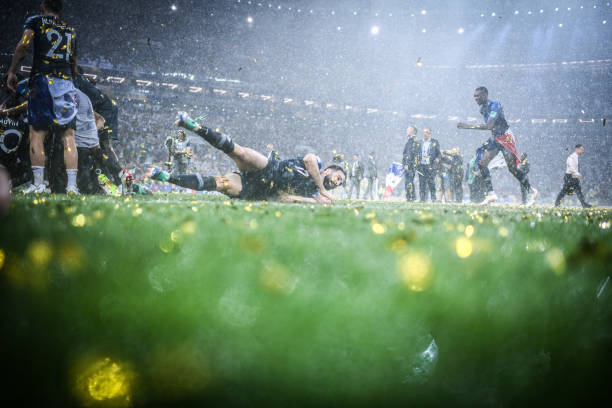 从困境中化 从困境中化