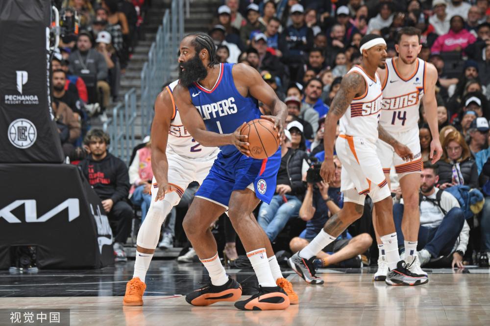 球迷为了支 球迷为了支